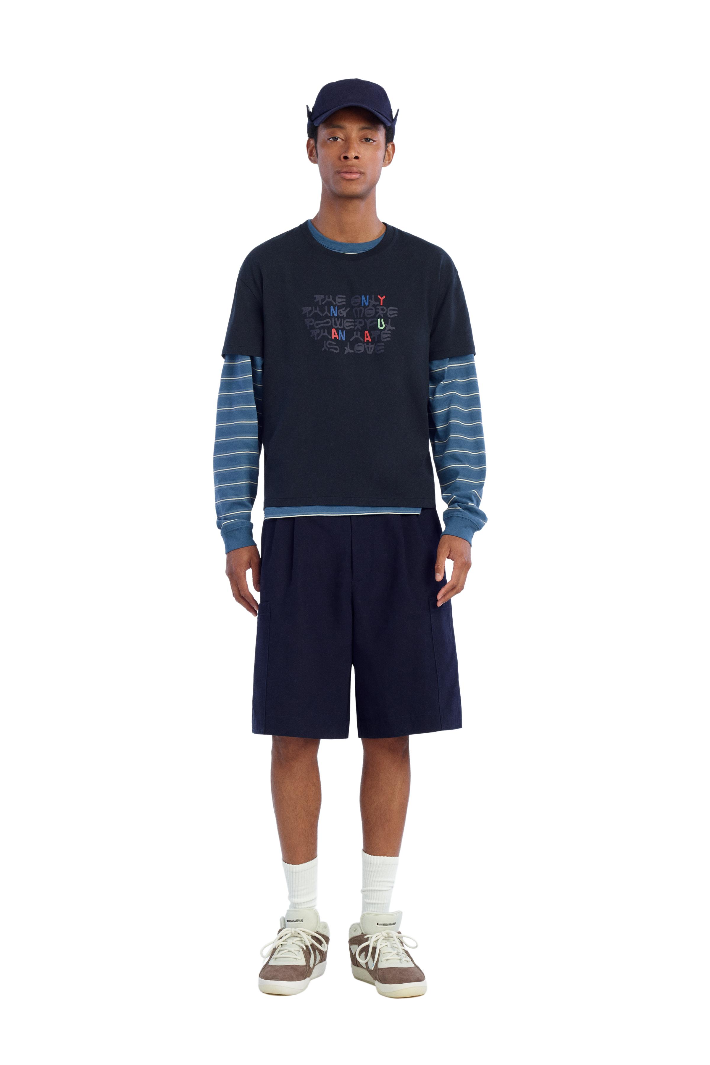 T-SHIRT COURT FIT INSCRIPTION AMOUR